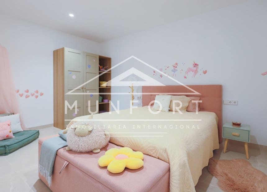 4 Zimmer Apartment zu verkaufen in Torre-Pacheco mit Pool - 459.000 € (Ref: 9889373)