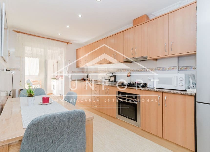 3 bedroom Terraced Villa for sale in Los Alcazares - € 275,000 (Ref: 9889451)