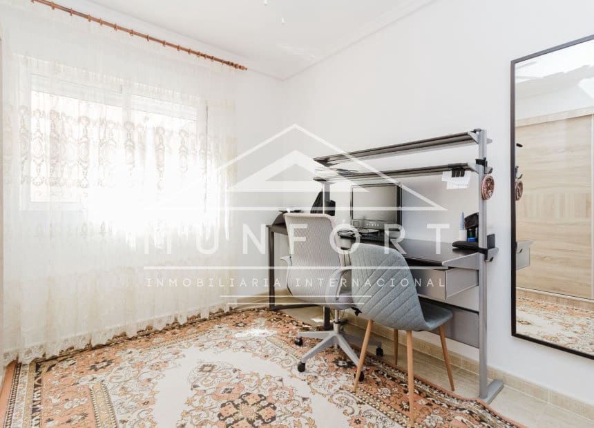 3 bedroom Terraced Villa for sale in Los Alcazares - € 275,000 (Ref: 9889451)