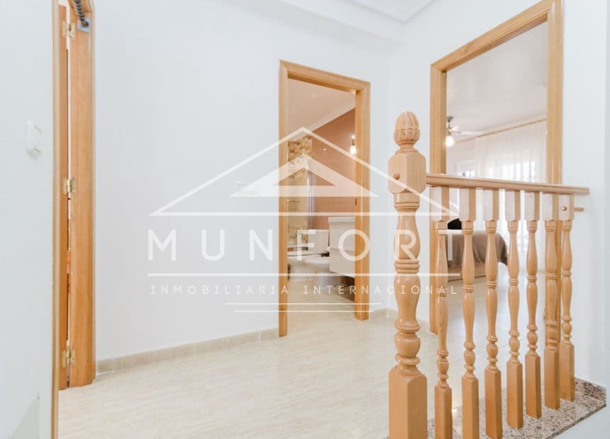 3 bedroom Terraced Villa for sale in Los Alcazares - € 275,000 (Ref: 9889451)