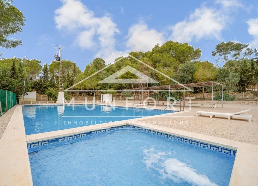 3 soveværelse Finca/Landehus til salg i Gea y Truyols med swimmingpool - € 229.900 (Ref: 9890972)