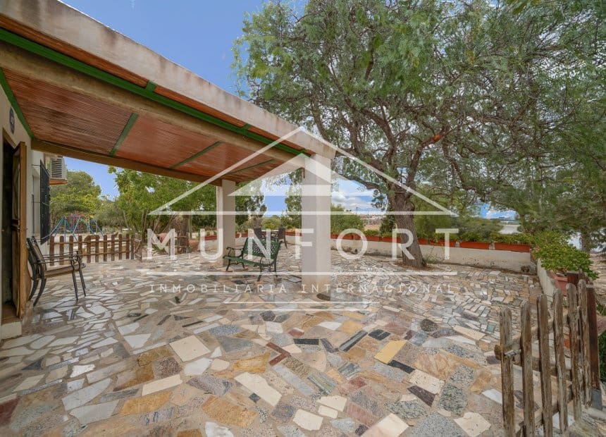 3 soveværelse Finca/Landehus til salg i Gea y Truyols med swimmingpool - € 229.900 (Ref: 9890972)