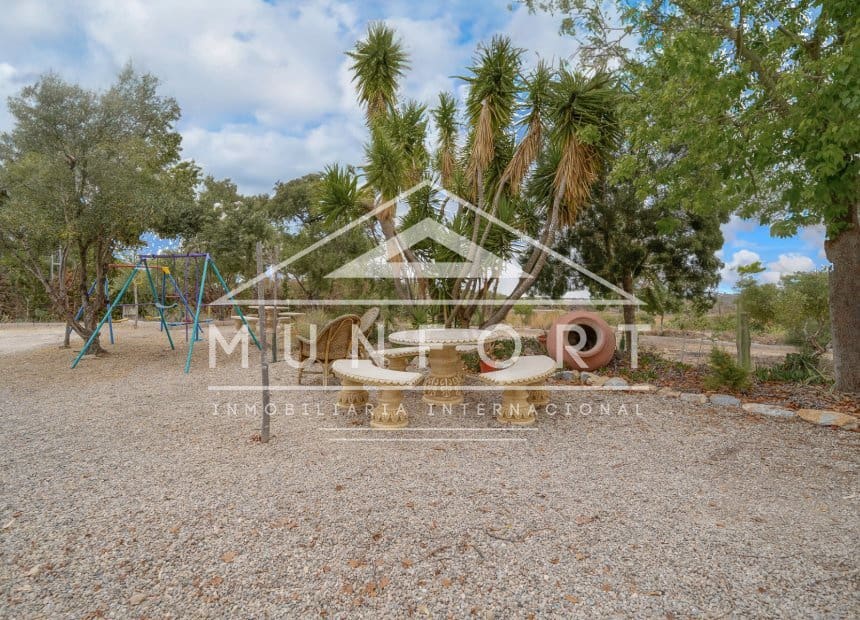 3 soveværelse Finca/Landehus til salg i Gea y Truyols med swimmingpool - € 229.900 (Ref: 9890972)