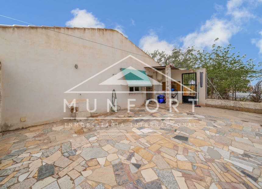 3 soveværelse Finca/Landehus til salg i Gea y Truyols med swimmingpool - € 229.900 (Ref: 9890972)