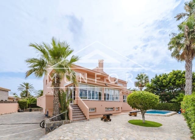 10 soveværelse Villa til salg i La Manga del Mar Menor med swimmingpool - € 1.325.000 (Ref: 9891057)