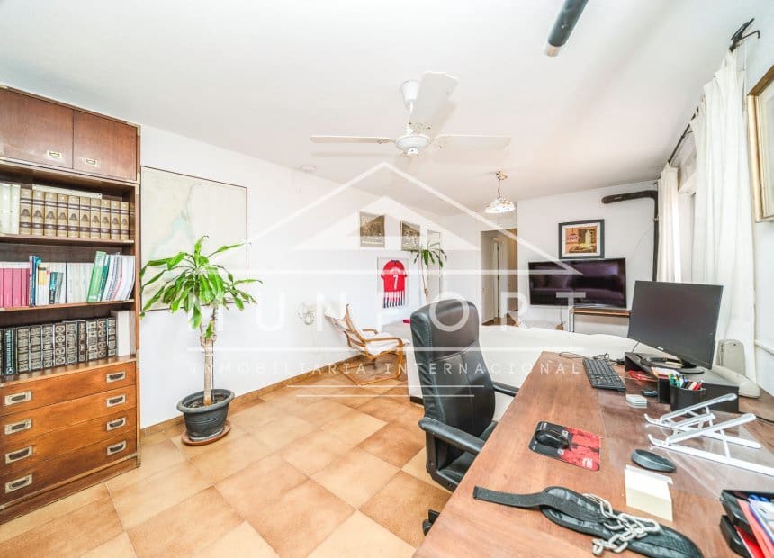 10 soveværelse Villa til salg i La Manga del Mar Menor med swimmingpool - € 1.325.000 (Ref: 9891057)