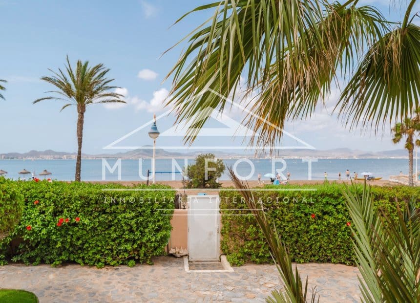 10 soveværelse Villa til salg i La Manga del Mar Menor med swimmingpool - € 1.325.000 (Ref: 9891057)