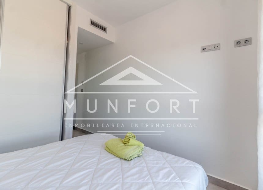 2 soverom Bungalow til salgs i Pilar de la Horadada med svømmebasseng - € 295 000 (Ref: 9891059)