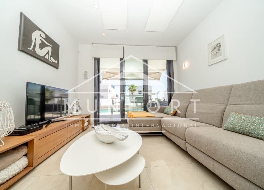 Chalet de 3 habitaciones en San Miguel de Salinas en venta con piscina - 399.000 € (Ref: 9891229)