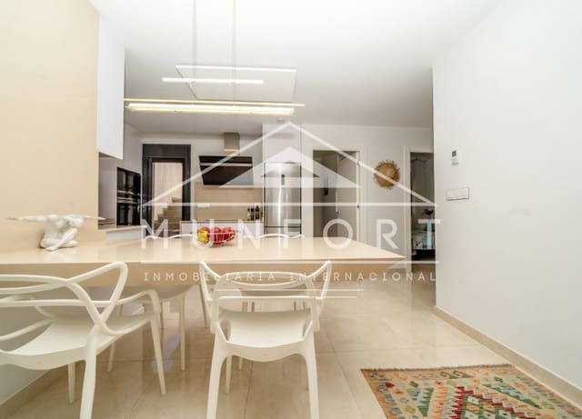 Chalet de 3 habitaciones en San Miguel de Salinas en venta con piscina - 399.000 € (Ref: 9891229)