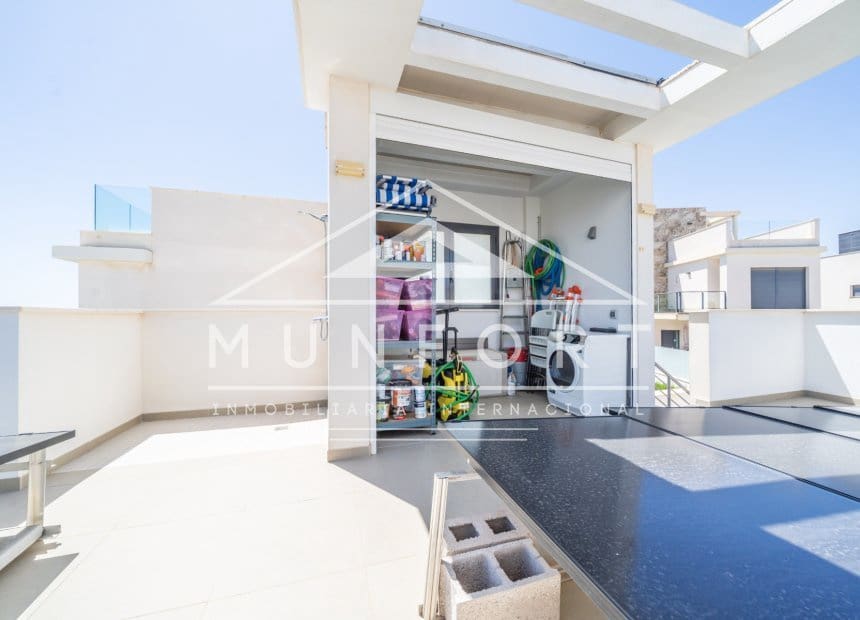 Chalet de 3 habitaciones en San Miguel de Salinas en venta con piscina - 399.000 € (Ref: 9891229)
