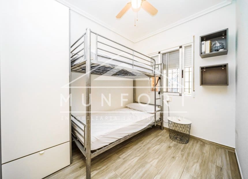 Casa de 3 habitaciones en Los Cuarteros en alquiler - 850 € (Ref: 9892975)