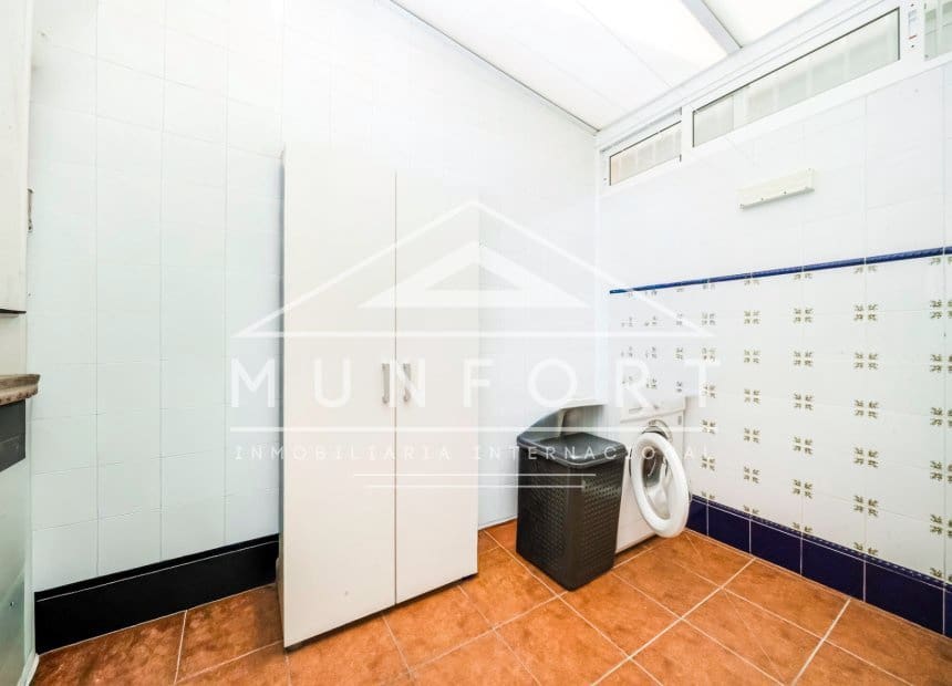 Casa de 3 habitaciones en Los Cuarteros en alquiler - 850 € (Ref: 9892975)