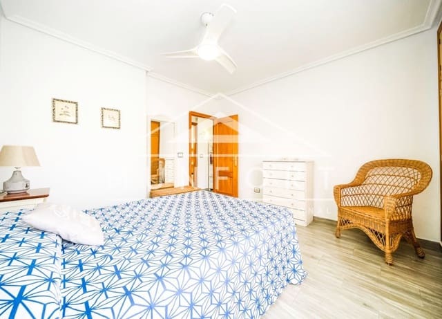 Casa de 3 habitaciones en Los Cuarteros, San Pedro del Pinatar en alquiler - 850 € (Ref: 9892975)