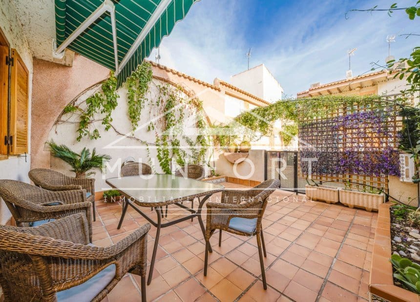 Casa de 3 habitaciones en Los Cuarteros en alquiler - 850 € (Ref: 9892975)