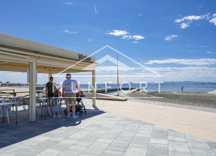 3 bedroom Townhouse for rent in Los Cuarteros - € 850 (Ref: 9892975)