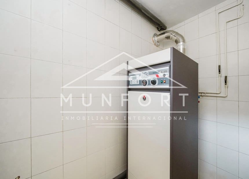 Chalet de 4 habitaciones en Santiago de la Ribera en venta - 650.000 € (Ref: 9893233)