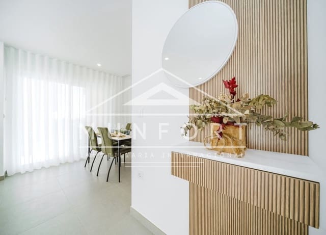 2 bedroom Apartment for rent in La Manga del Mar Menor with pool - € 998 (Ref: 9893234)