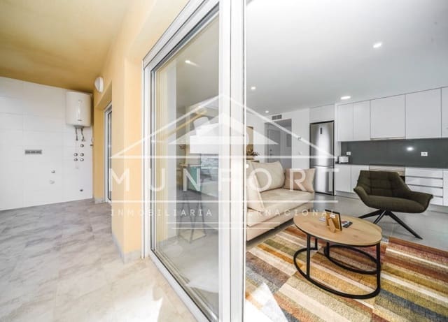 2 soverom Leilighet til leie i La Manga del Mar Menor med svømmebasseng - € 998 (Ref: 9893234)