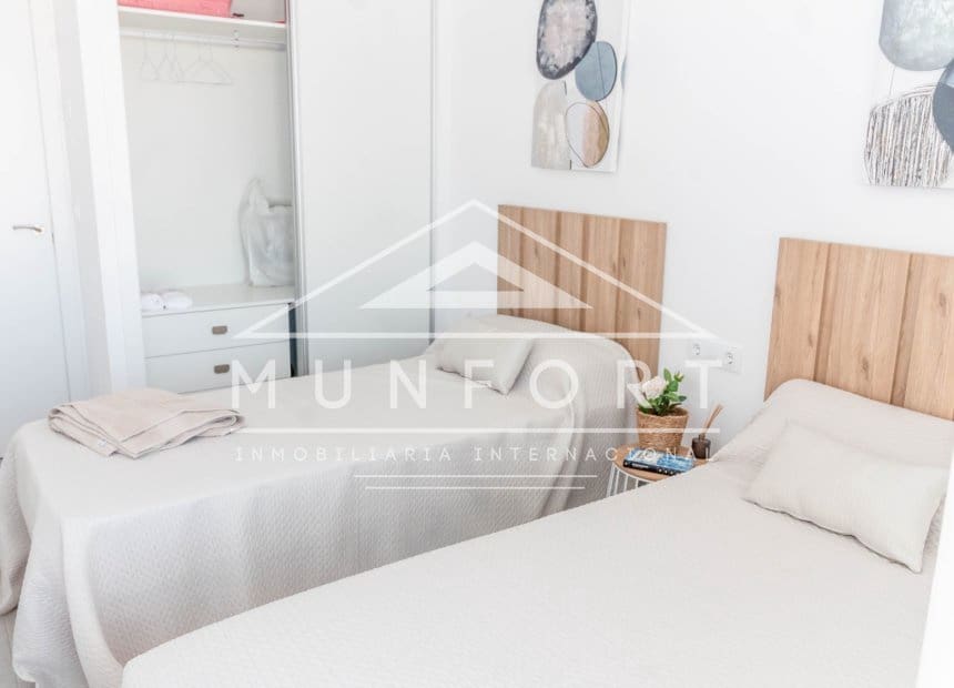 2 bedroom Apartment for rent in La Manga del Mar Menor with pool - € 998 (Ref: 9893234)