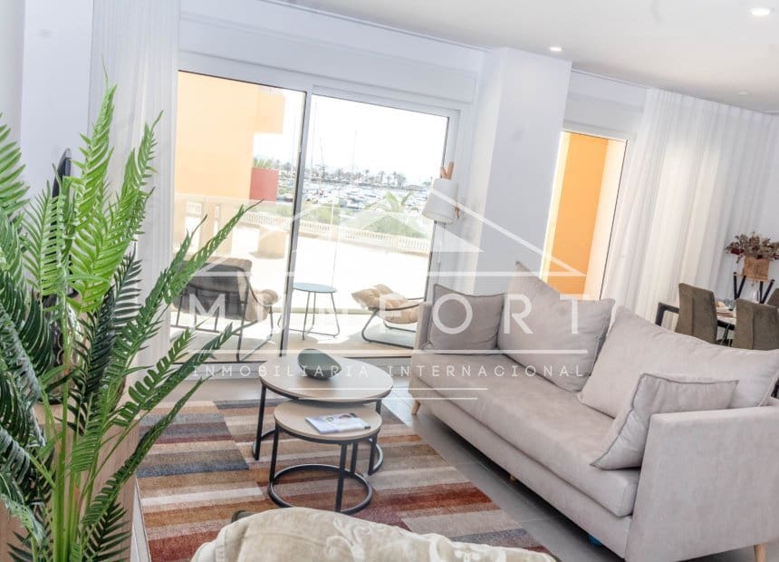 2 bedroom Apartment for rent in La Manga del Mar Menor with pool - € 998 (Ref: 9893234)