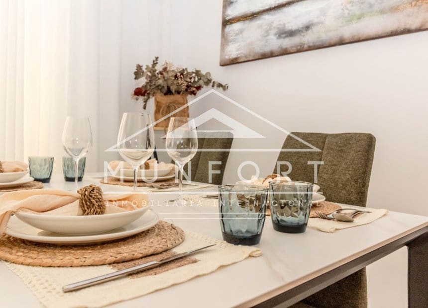 2 bedroom Apartment for rent in La Manga del Mar Menor with pool - € 998 (Ref: 9893234)