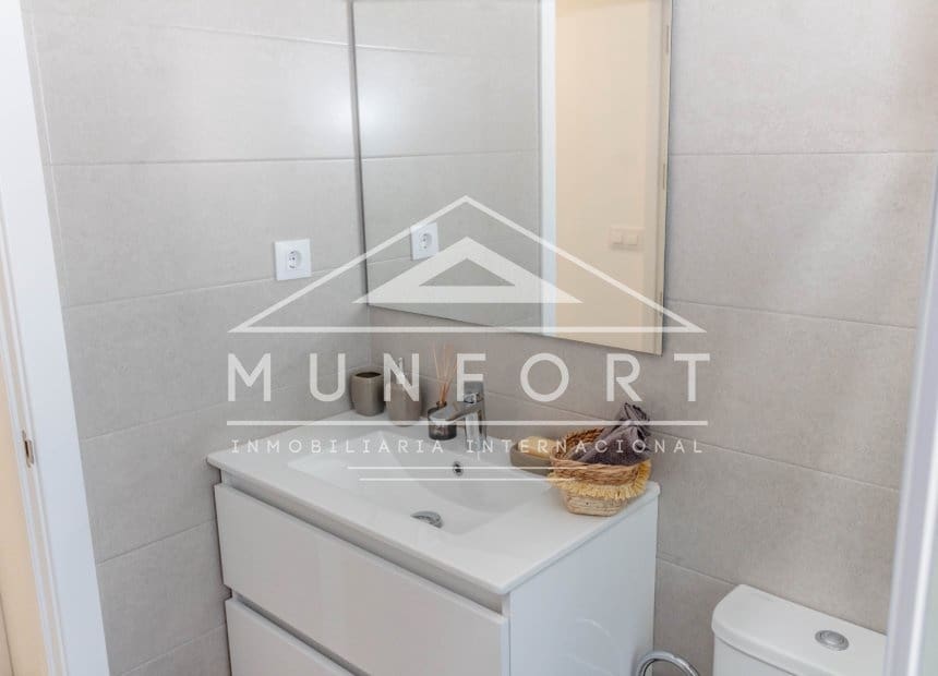 2 bedroom Apartment for rent in La Manga del Mar Menor with pool - € 998 (Ref: 9893234)