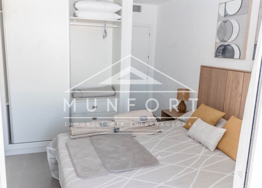 2 bedroom Apartment for rent in La Manga del Mar Menor with pool - € 998 (Ref: 9893234)