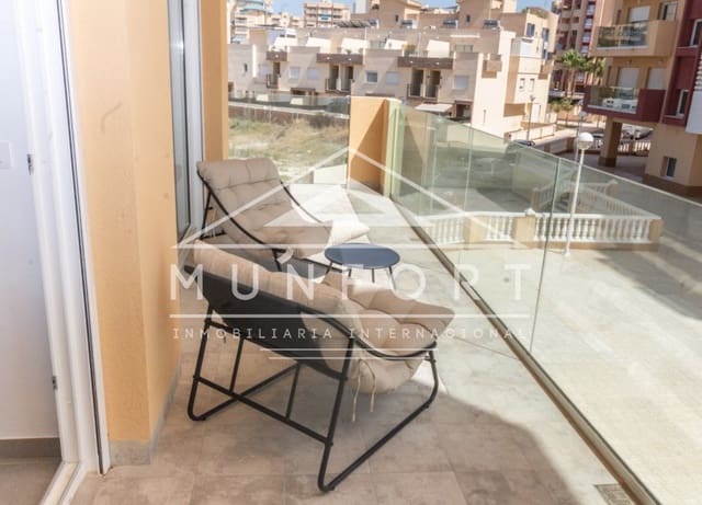 2 Zimmer Apartment zu vermieten in La Manga del Mar Menor mit Pool - 998 € (Ref: 9893234)