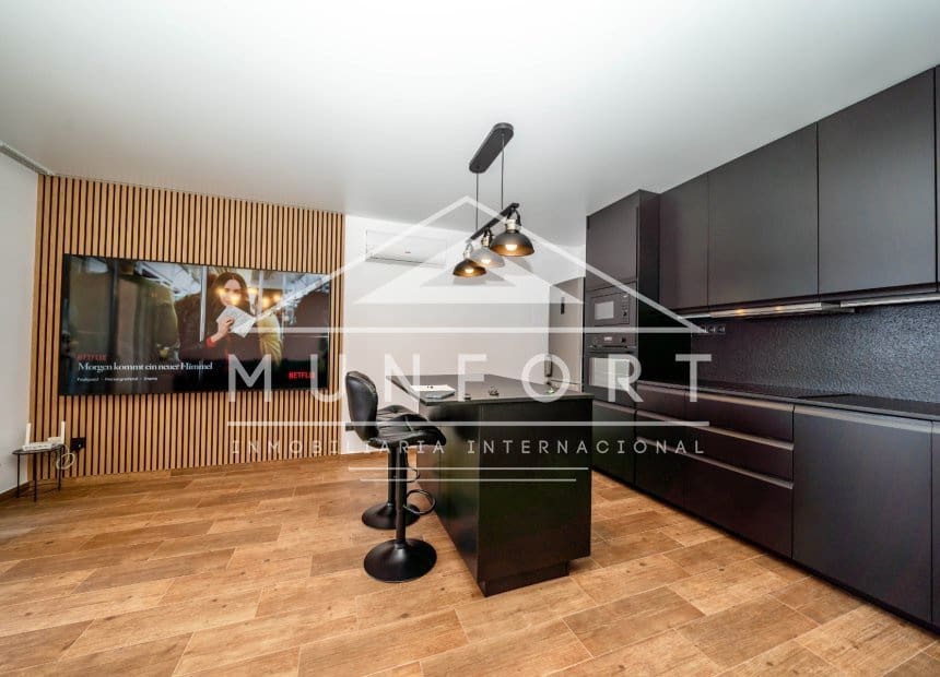 2 sypialnia Apartament do wynajęcia w Los Alcazares z garażem - 850 € (Ref: 9893235)