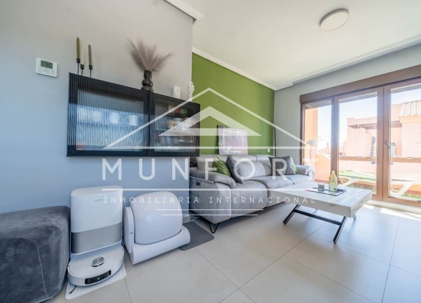 2 soverom Penthouse til salgs i Los Alcazares med svømmebasseng - € 192 900 (Ref: 9893236)