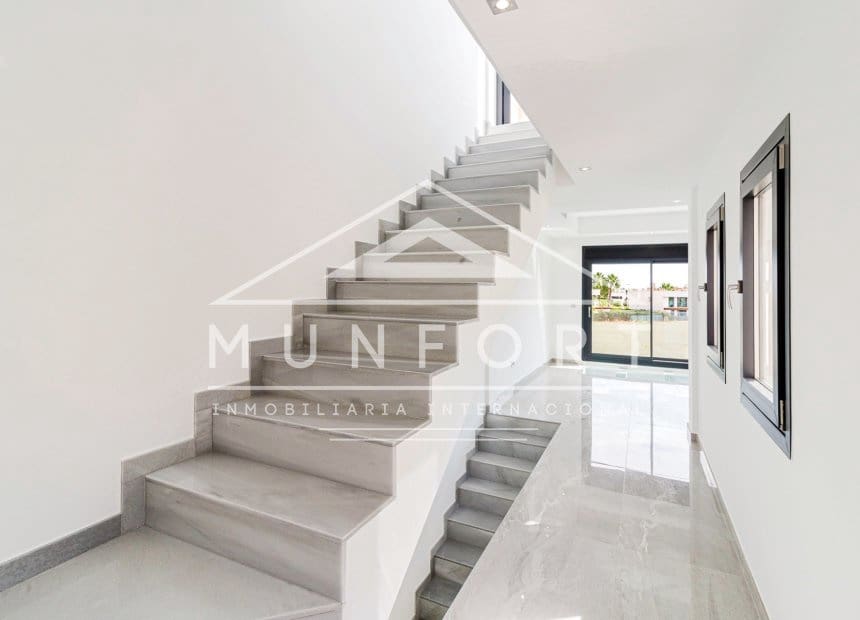 3 Zimmer Villa zu verkaufen in Lo Pagan mit Pool - 399.900 € (Ref: 9893237)
