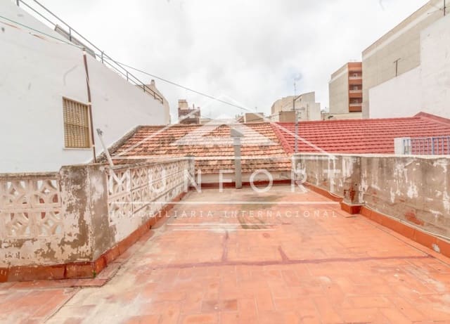 Terrain à Bâtir à vendre à Antonio Machado, Torrevieja - 119 900 € (Ref: 9895436)