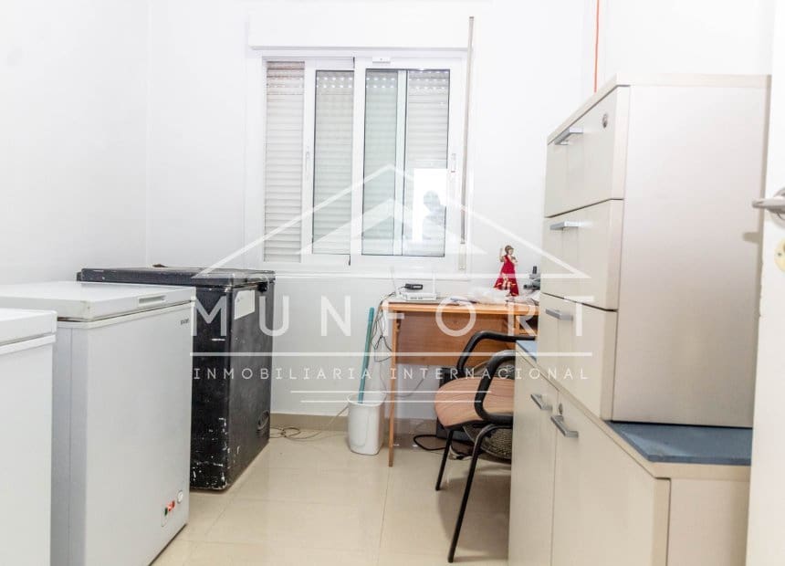 Komercyjne na sprzedaż w Santiago de la Ribera - 219 000 € (Ref: 9896967)
