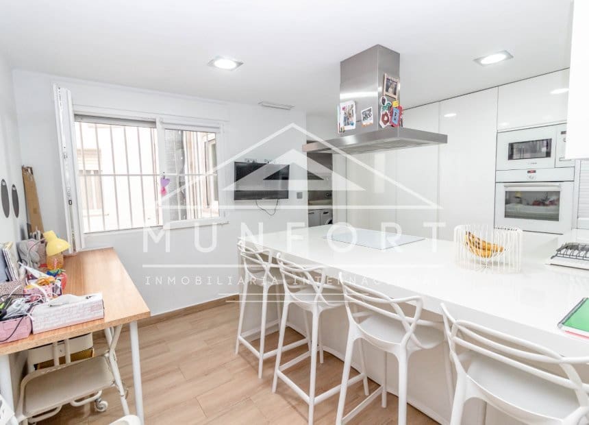 3 makuuhuone Huoneisto myytävänä paikassa Pilar de la Horadada - 209 900 € (Ref: 9897413)