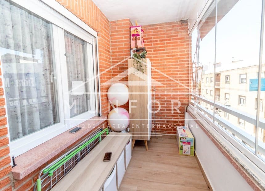 3 makuuhuone Huoneisto myytävänä paikassa Pilar de la Horadada - 209 900 € (Ref: 9897413)
