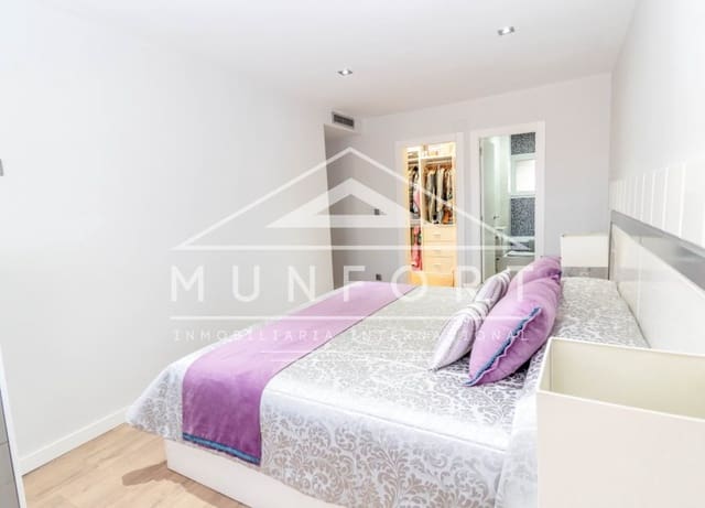 Apartamento de 3 habitaciones en Pilar de la Horadada en venta - 209.900 € (Ref: 9897413)