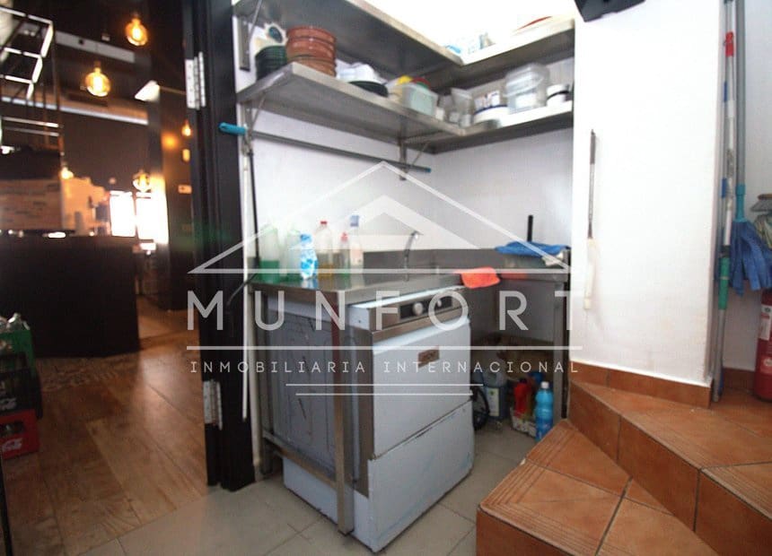 Gewerbe zu verkaufen in Los Narejos - 385.000 € (Ref: 9904955)
