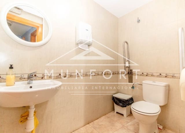 Commercieel te koop in Centro - Muelle Pesquero, Torrevieja - € 219.000 (Ref: 9905271)