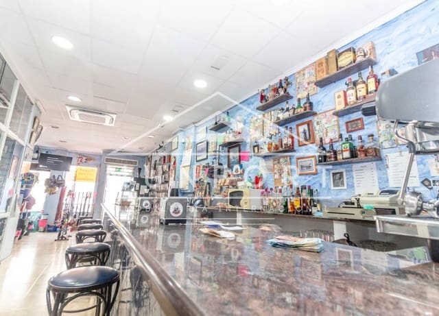 Commercieel te koop in Centro - Muelle Pesquero, Torrevieja - € 219.000 (Ref: 9905271)