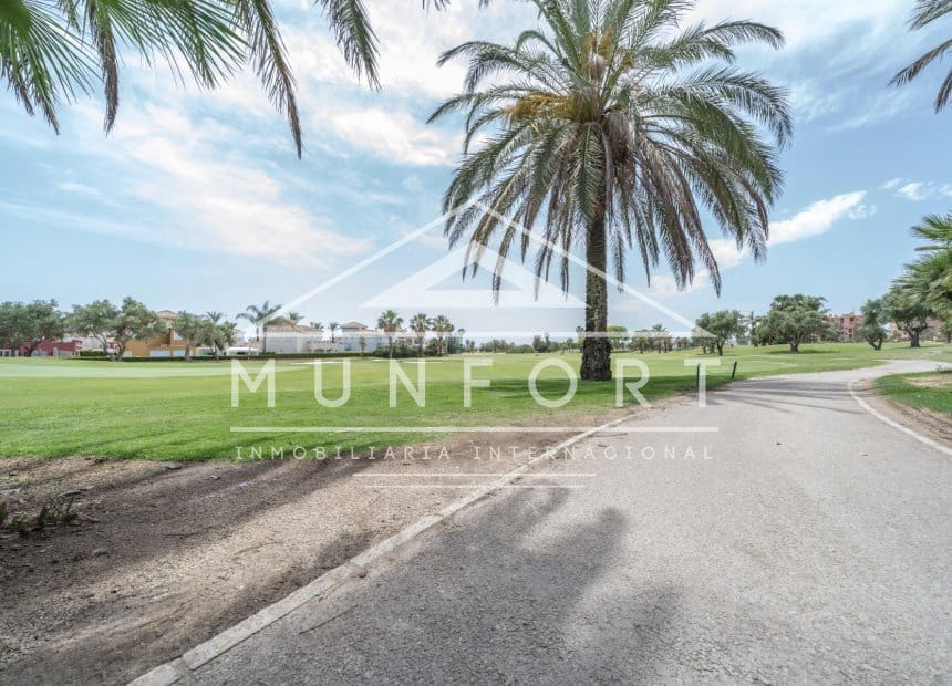 2 chambre Appartement à vendre à Mar Menor Golf Resort avec piscine - 197 000 € (Ref: 9915025)