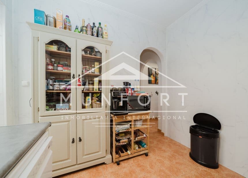 2 soverom Hus til salgs i Torrevieja med svømmebasseng - € 174 900 (Ref: 9920935)