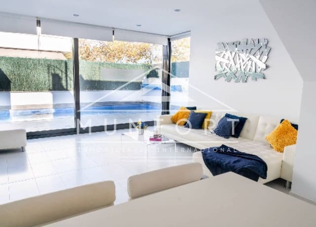 4 soveværelse Villa til leje i Lo Pagan, San Pedro del Pinatar med swimmingpool - € 1.900 (Ref: 9921405)