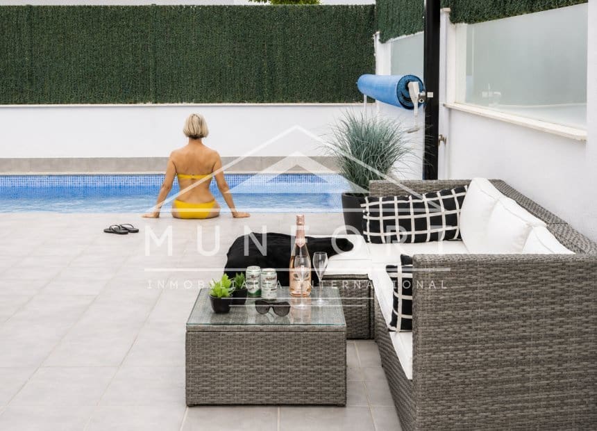4 soveværelse Villa til leje i Lo Pagan med swimmingpool - € 1.900 (Ref: 9921405)