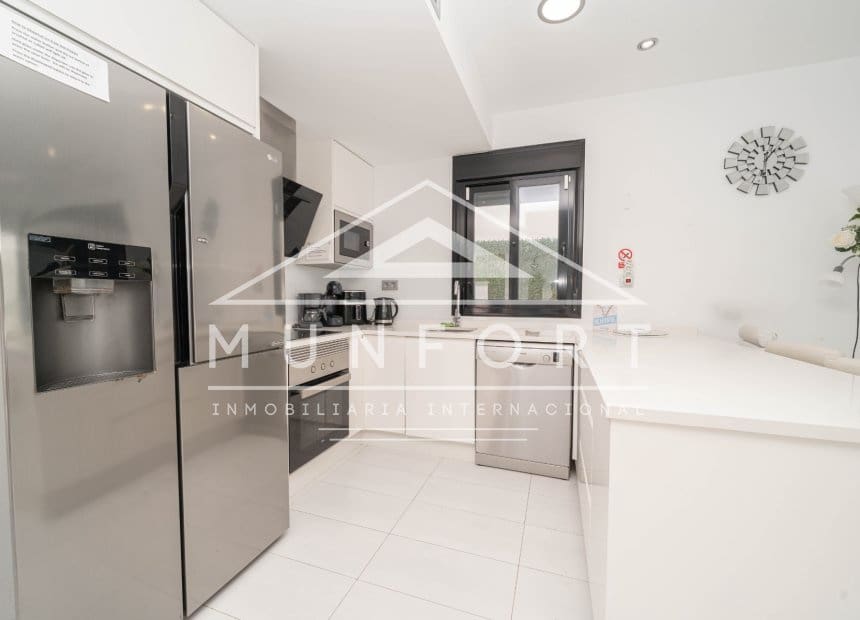 Villa/Maison de 4 chambres à louer à Lo Pagan avec piscine - 1 999 € (Ref: 9921405)
