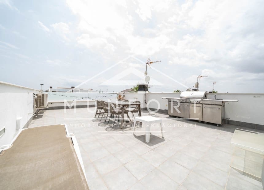 Villa/Maison de 4 chambres à louer à Lo Pagan avec piscine - 1 999 € (Ref: 9921405)