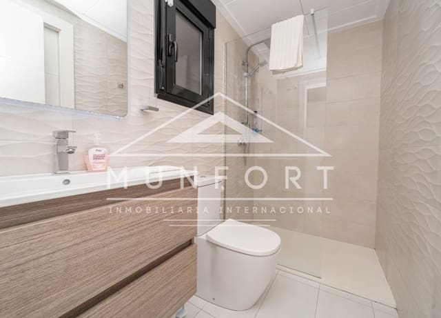 Villa/Maison de 4 chambres à louer à Lo Pagan, San Pedro del Pinatar avec piscine - 2 500 € (Ref: 9921405)