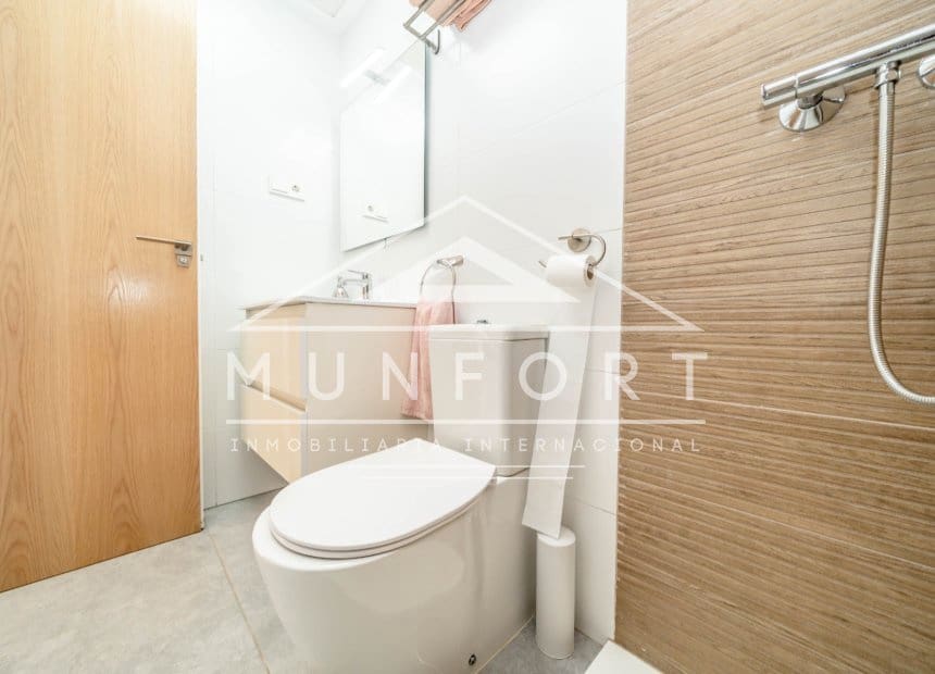 Villa/Maison Mitoyenne de 3 chambres à louer à Santiago de la Ribera avec piscine - 1 800 € (Ref: 9921408)