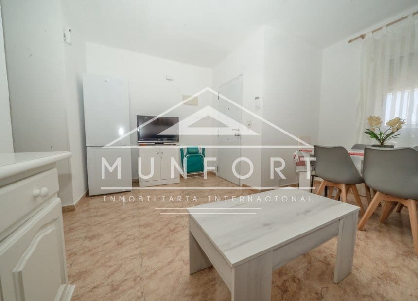 1 soveværelse Lejlighed til leje i Torrevieja med swimmingpool - € 750 (Ref: 9921491)