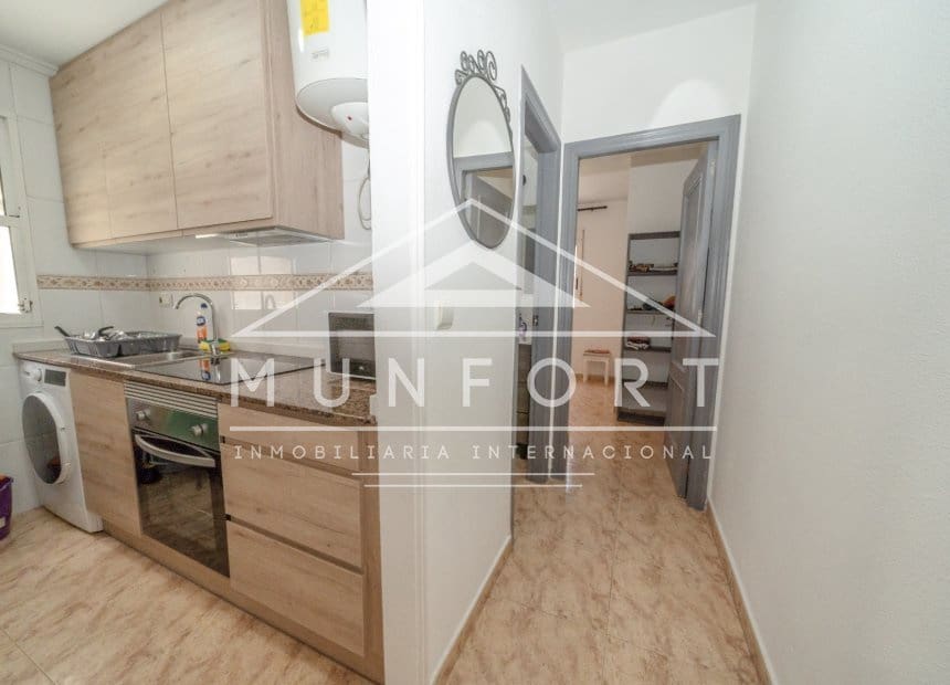 1 soveværelse Lejlighed til leje i Torrevieja med swimmingpool - € 750 (Ref: 9921491)